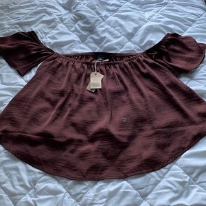 NWT off the shoulder AE top